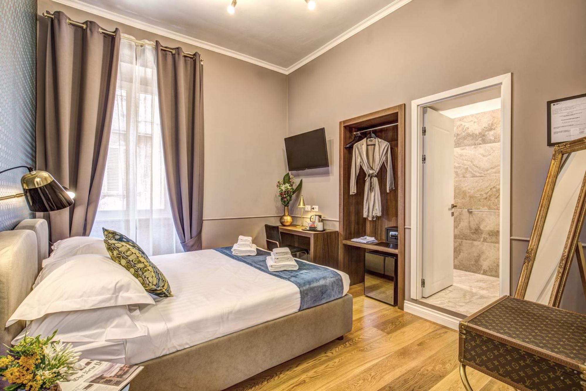 Classic Double Room