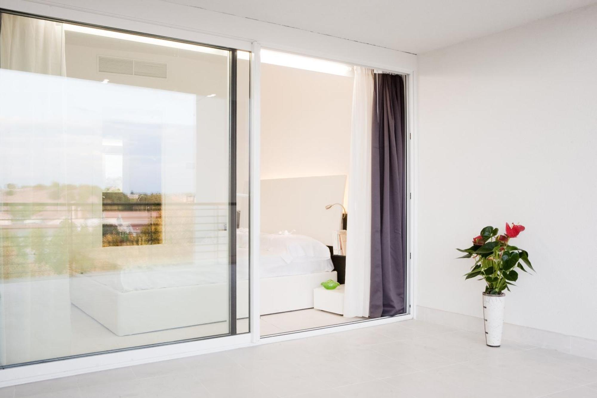 Triple Room Balcony