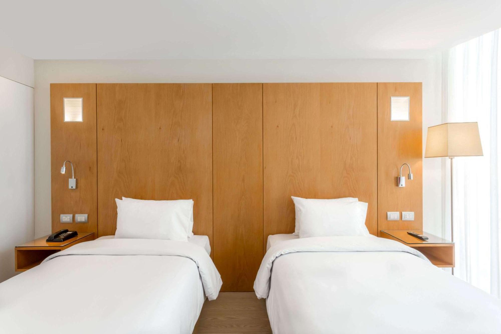 Twin Room Non-Smoking