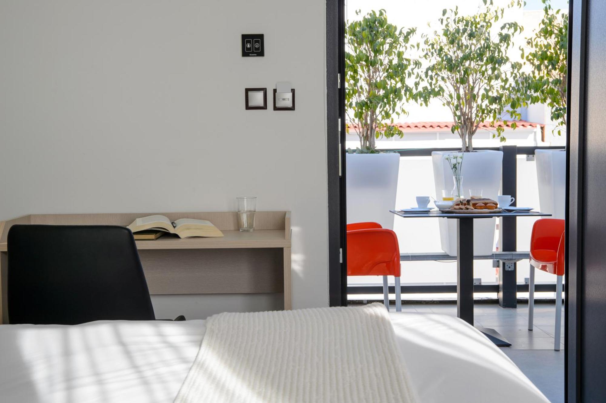 Superior Double Room Balcony Acropolis View