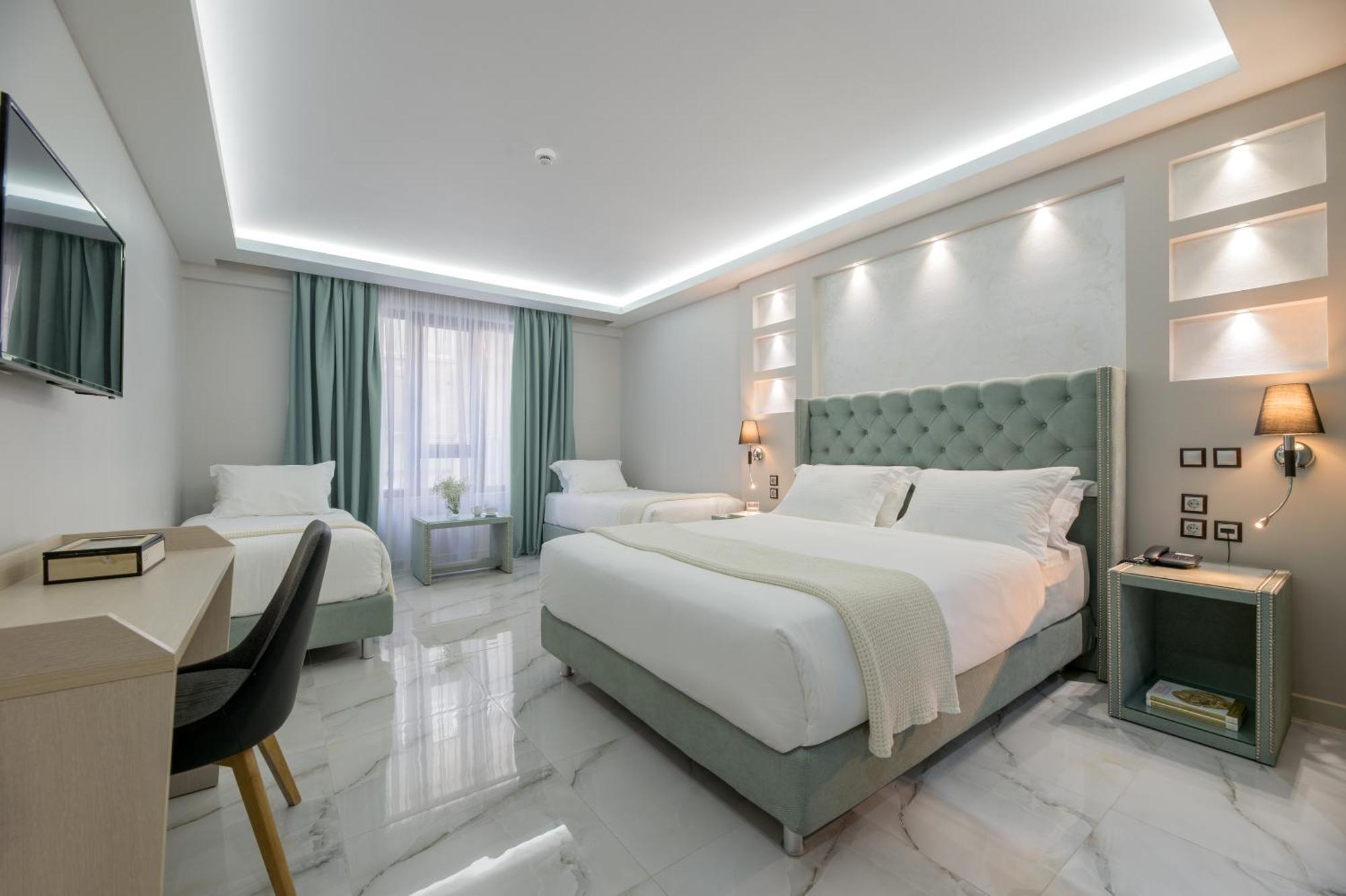 Deluxe Quadruple Room
