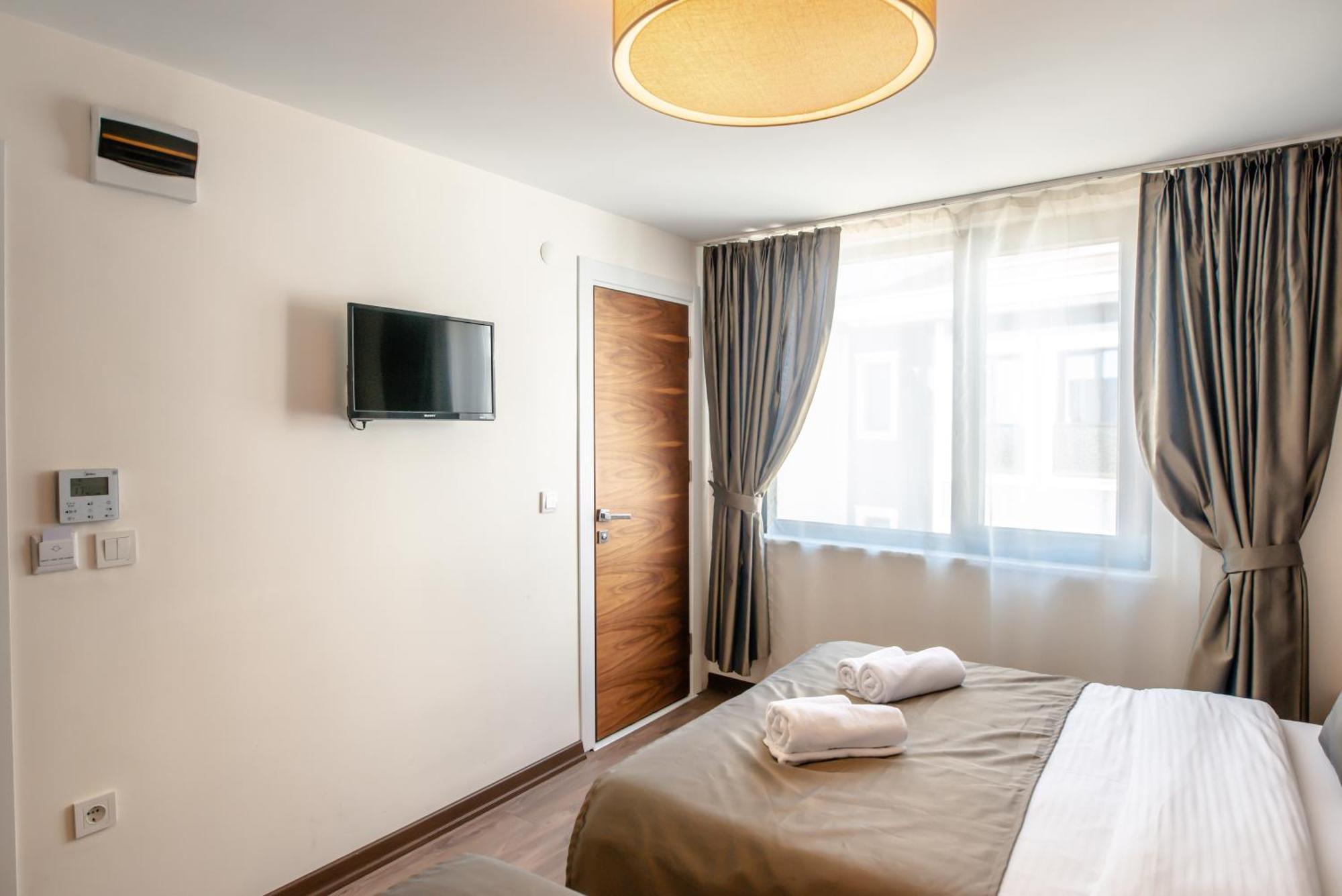 Deluxe Triple Room,1285232185:JPEG