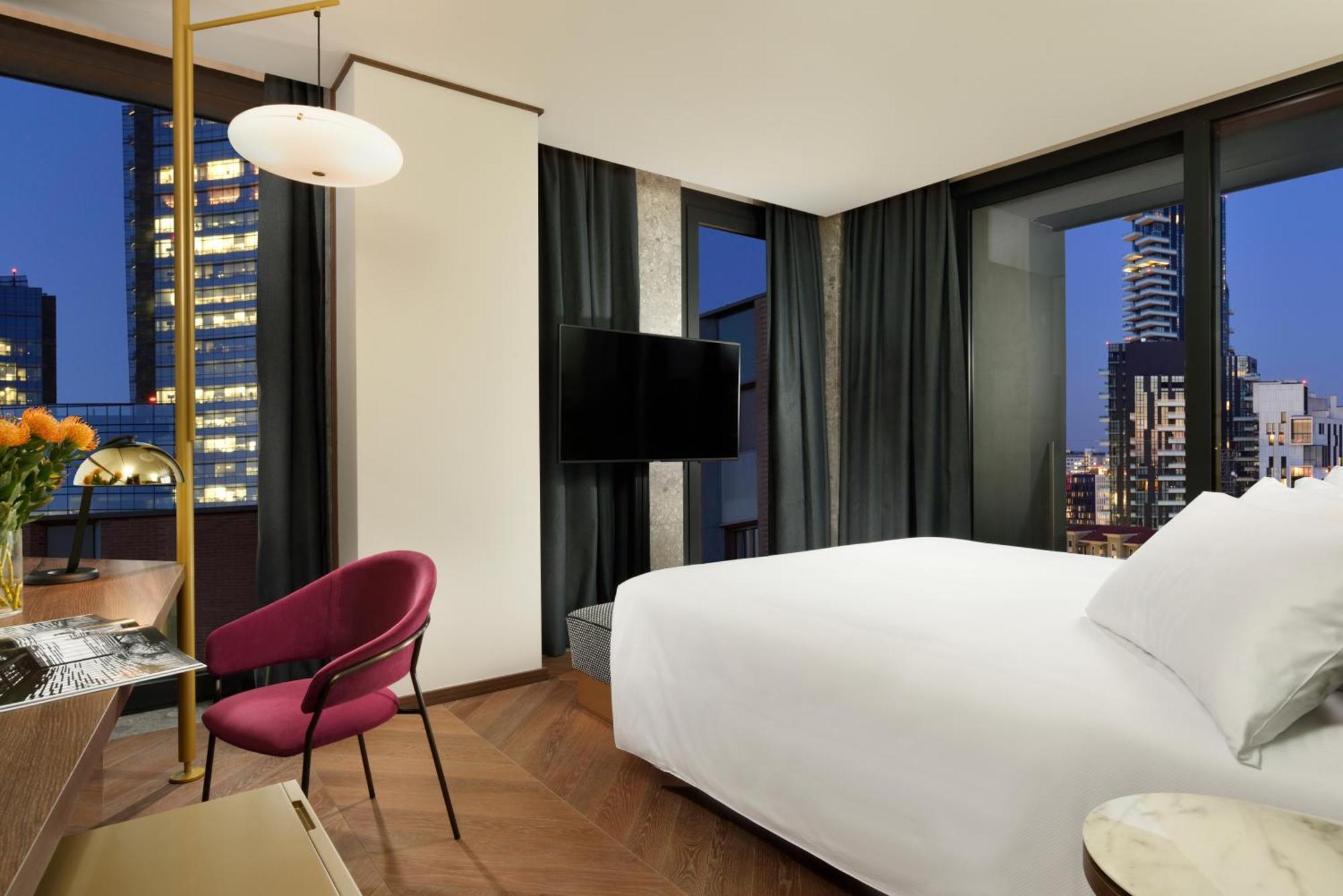Premium Double Room City View