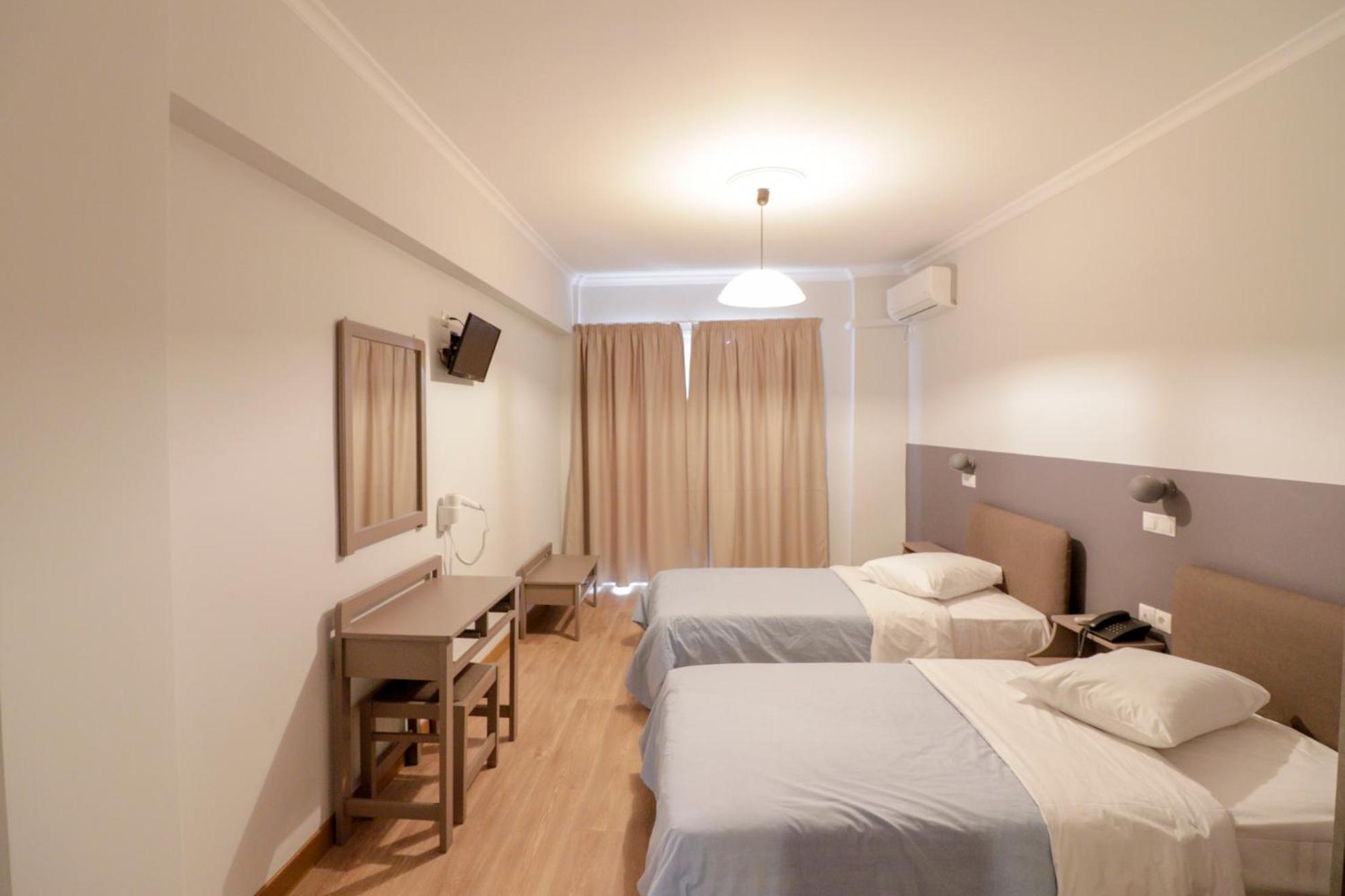 Triple Room Bathroom