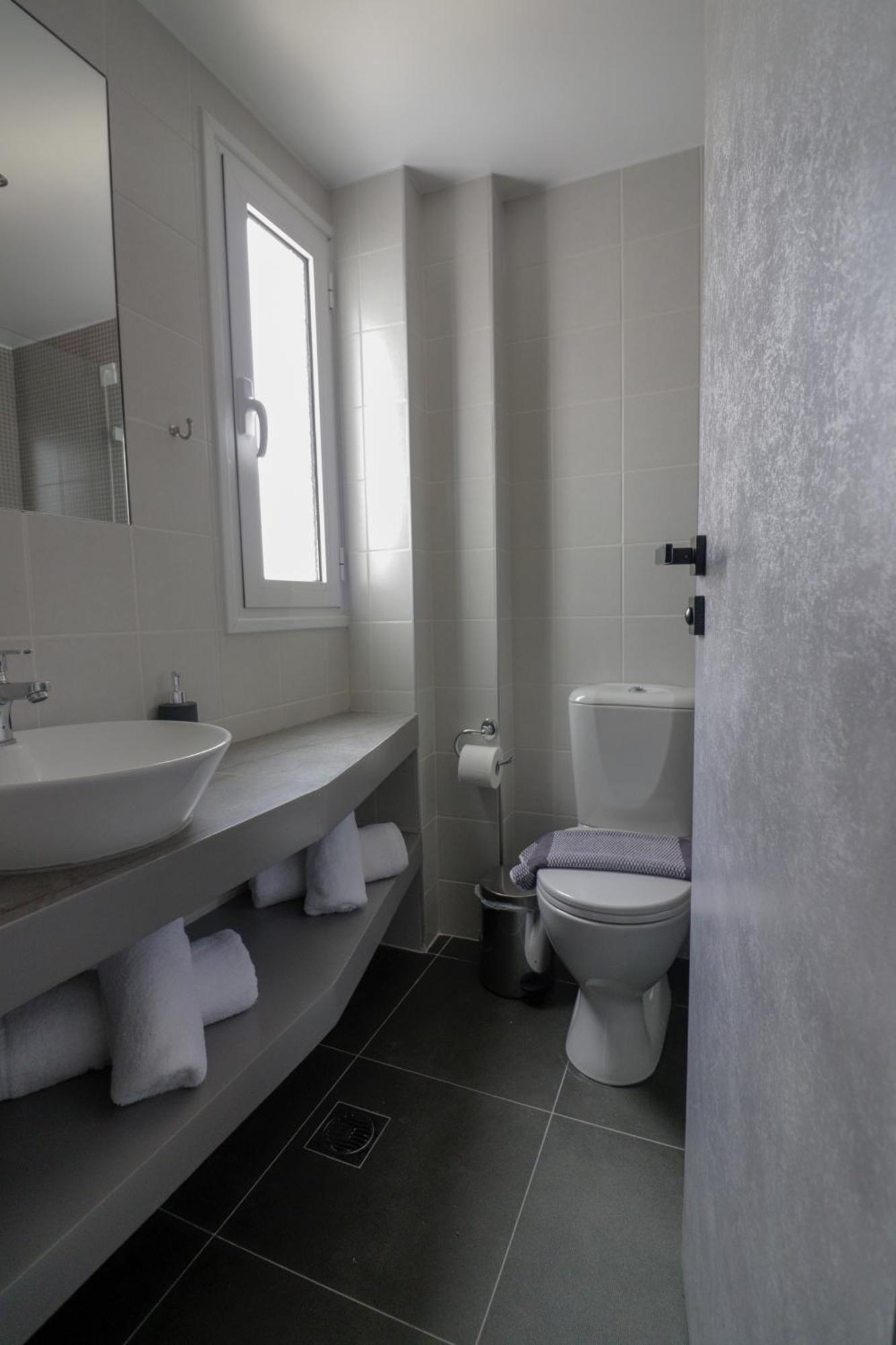 Family Room Bathroom