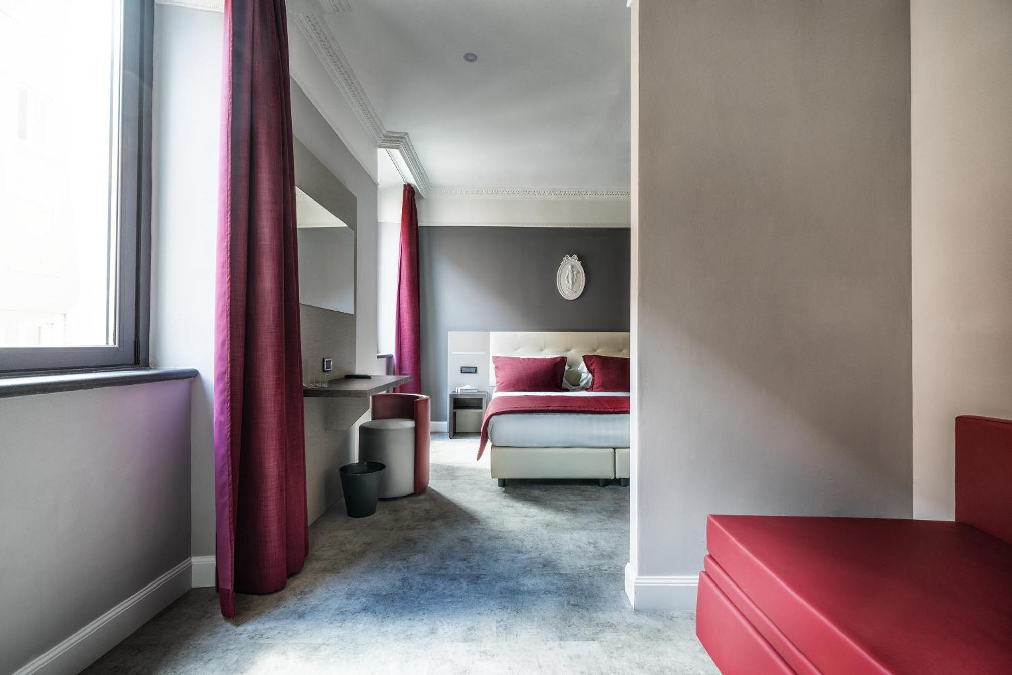Deluxe Triple Room