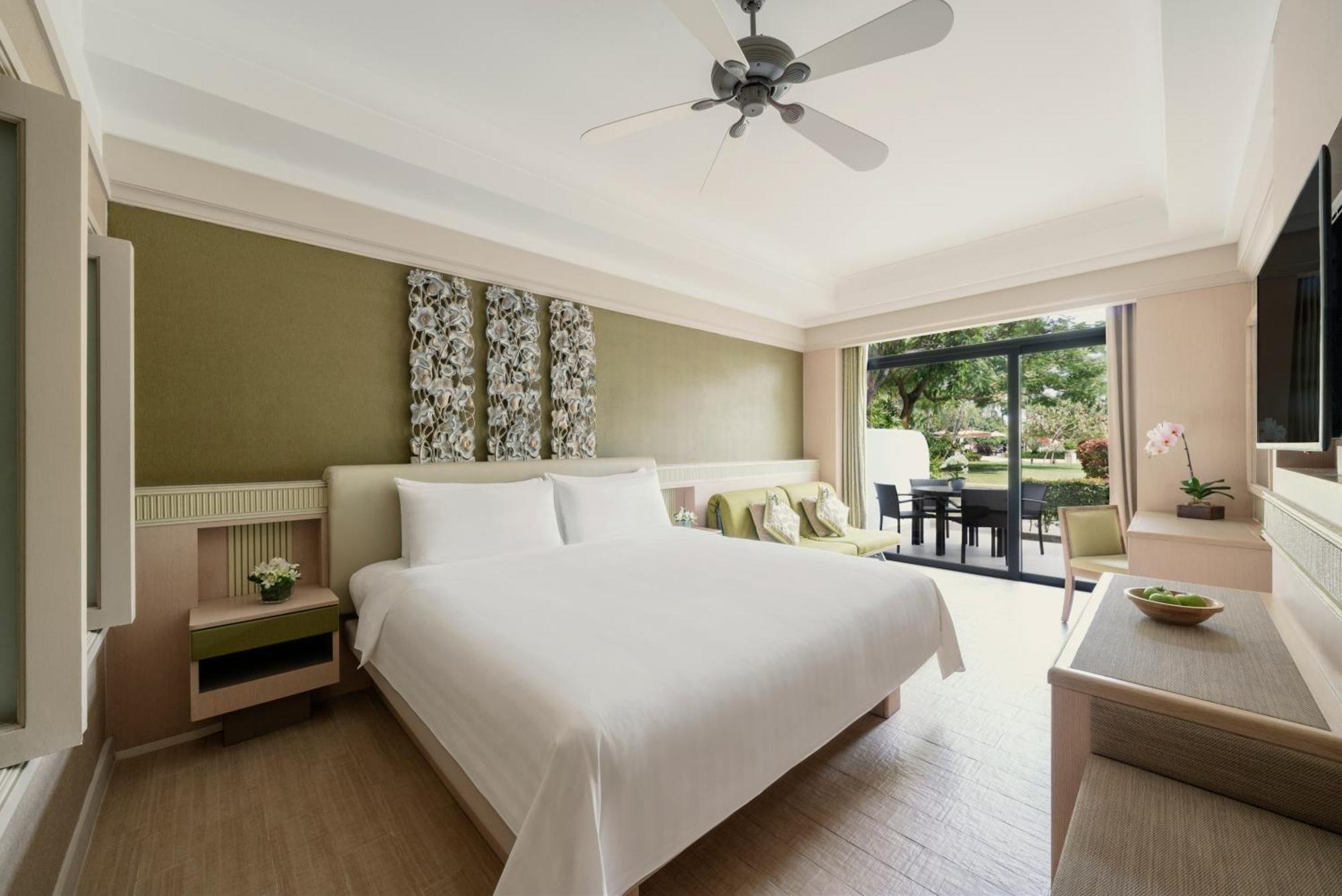 Family Garden King Room - Sentosa Adventure Package with SGD 50 net voucher per night for use at The Palawan @ Sentosa