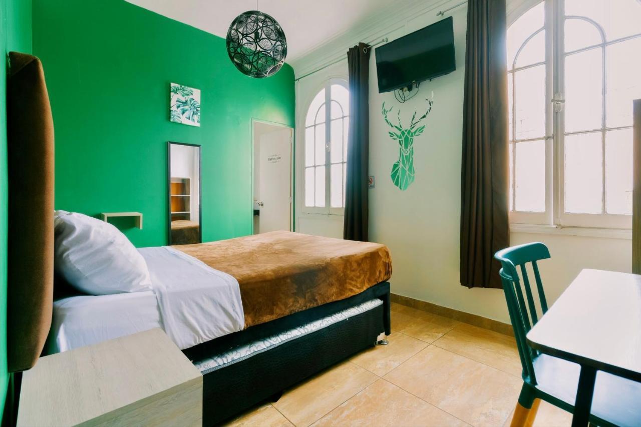 Double Room Private Bathroom