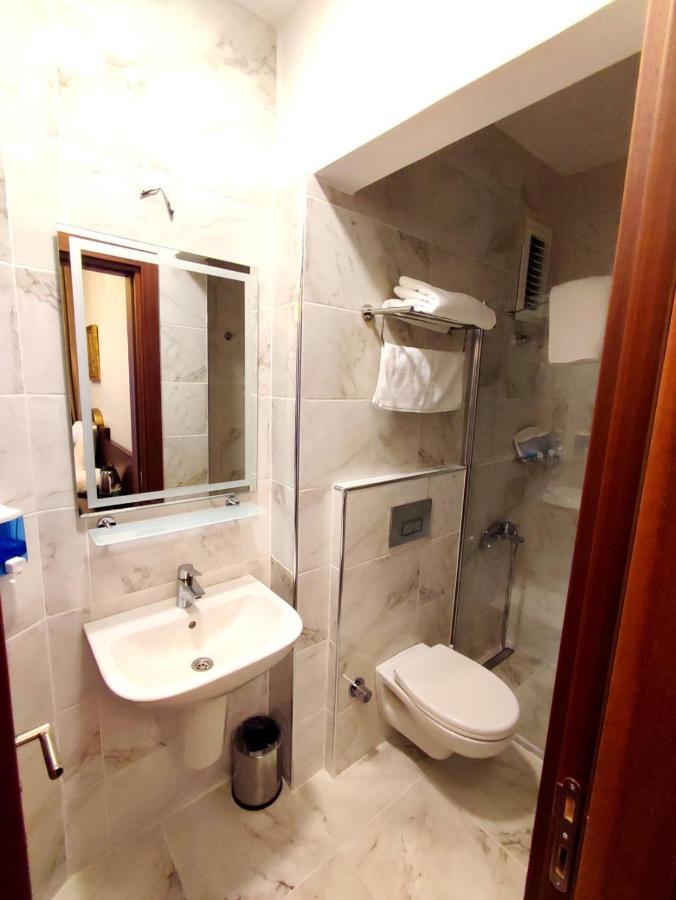 Standard Single Room with Sea View