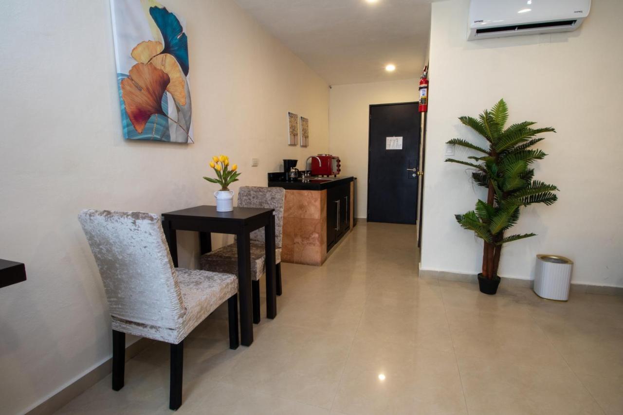 Standard Double Suite
