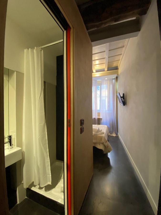 Small Single Room
