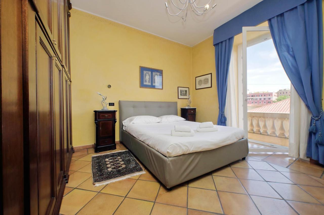 Two-Bedroom Apartment Via San Giovanni Laterano 226