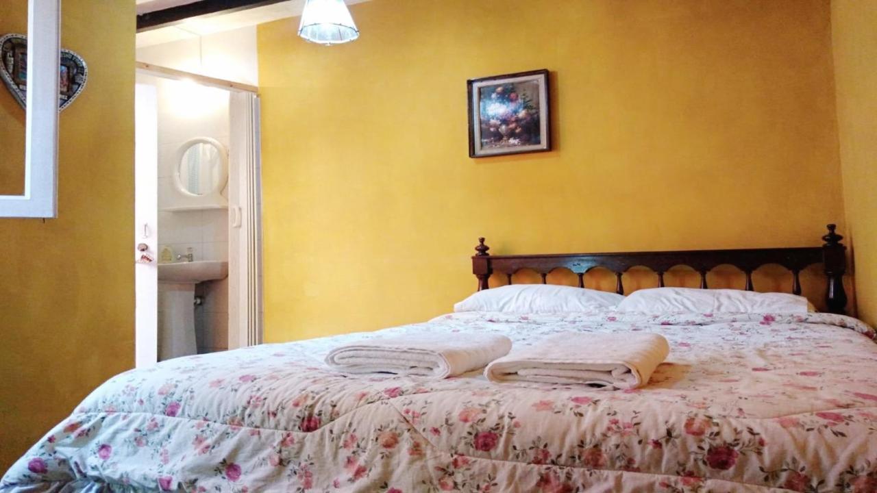 Double Room Private Bathroom