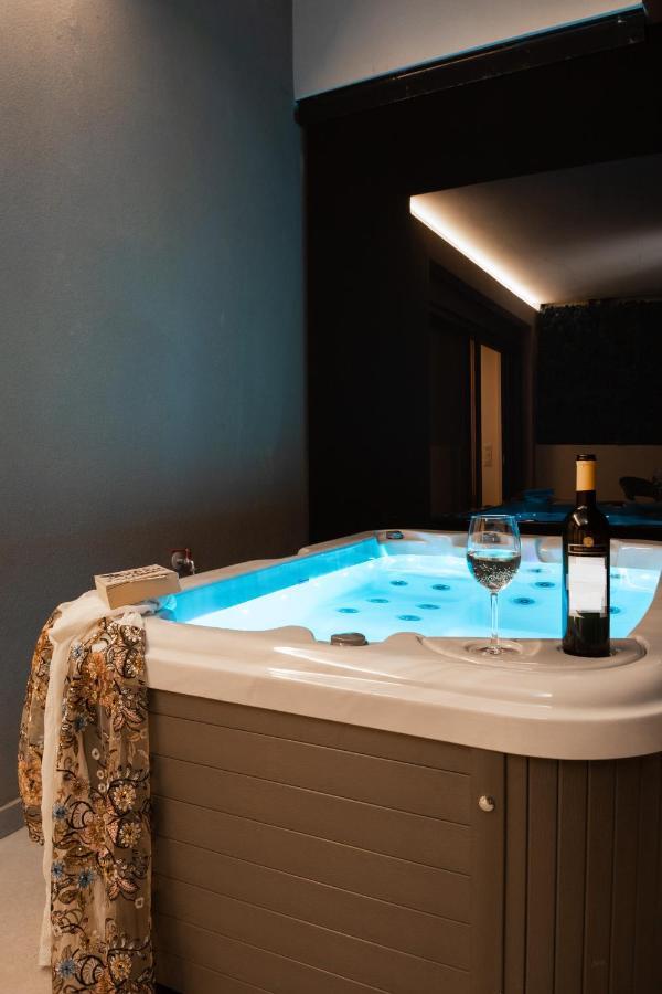 EASY Suite Jacuzzi