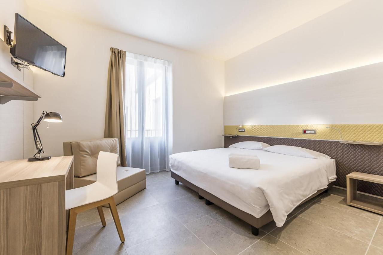 Deluxe Double or Twin Room Balcony