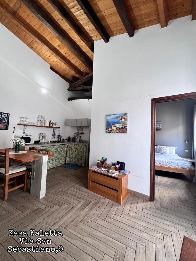 Deluxe Double Room Balcony