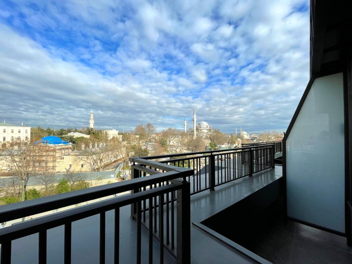 Junior Suite with Balcony