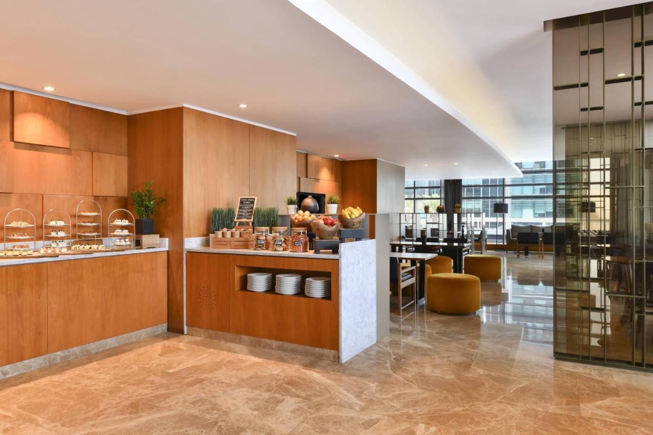 Two-Bedroom Presidential Suite Executive Lounge Access