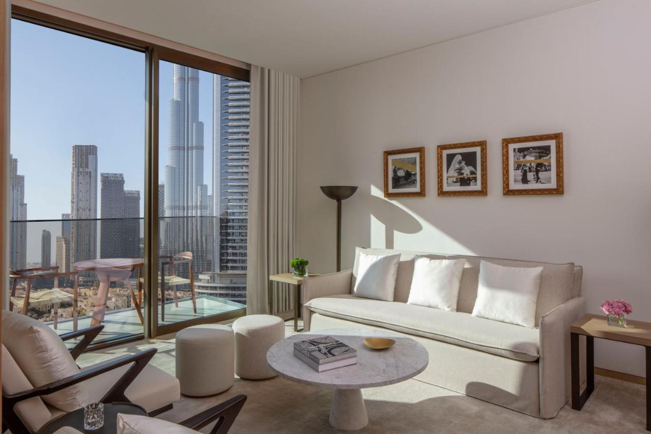One-Bedroom Deluxe King Suite Balcony Burj Khalifa View,1350769774:JPEG