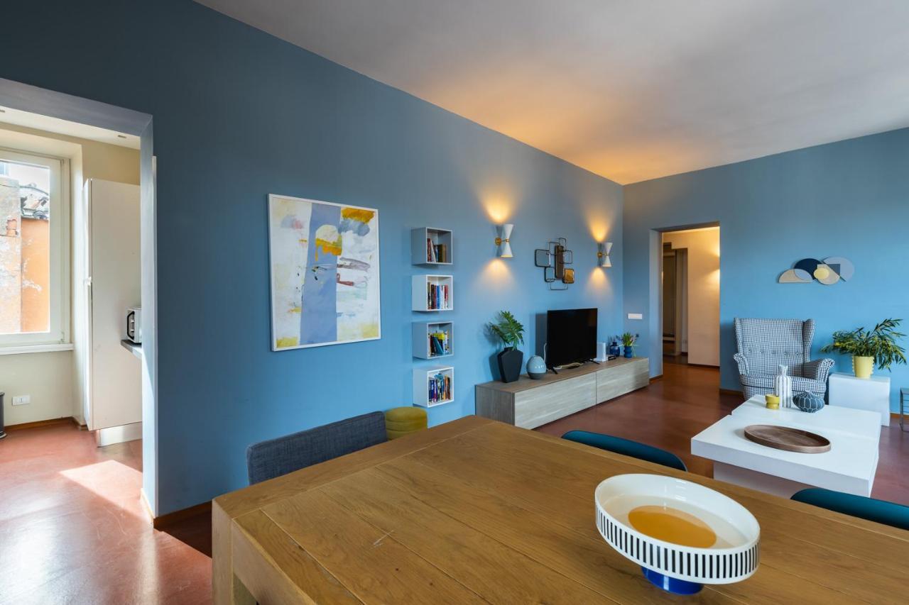 Three-Bedroom Apartment View Penthouse