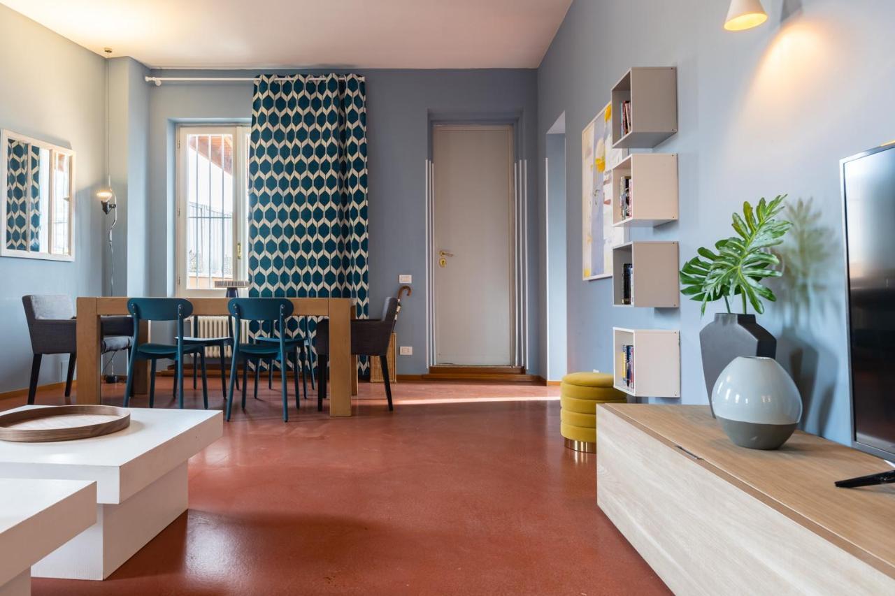 Three-Bedroom Apartment View Penthouse
