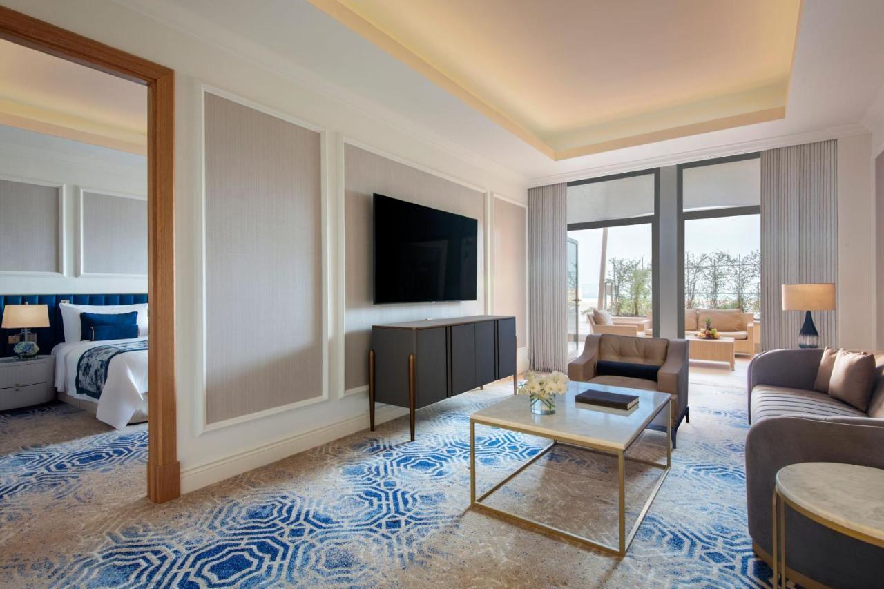 St Regis 1 Bedroom Junior Suite 1 King