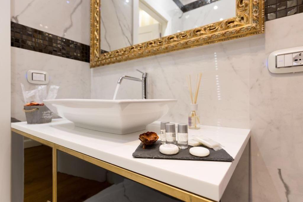Superior King Suite