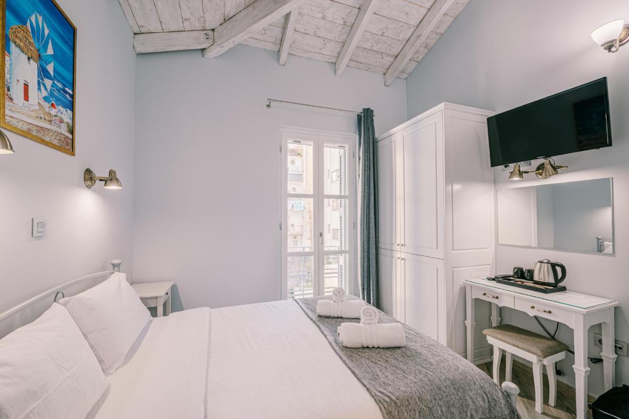 Philaenis Deluxe Double Room Balcony 3rd Floor