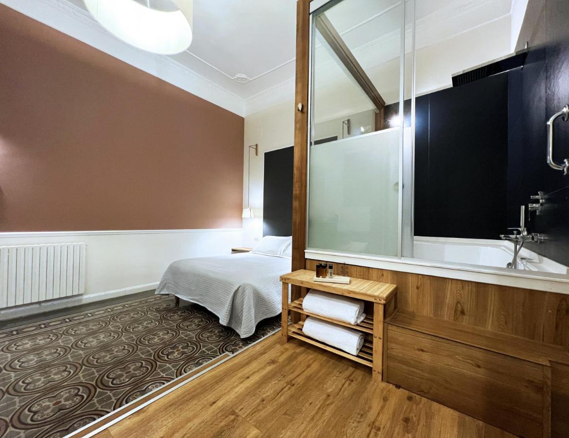 Junior Suite Spa Bath