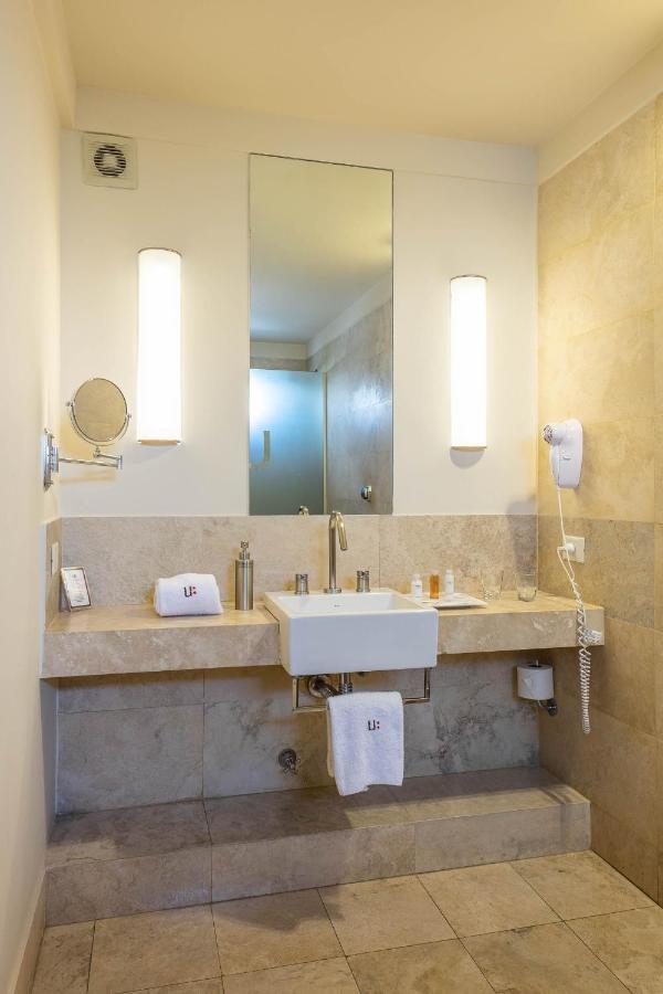 Double Suite View