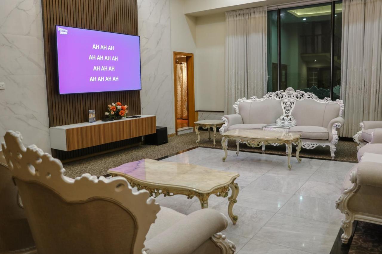 Presidential Suite