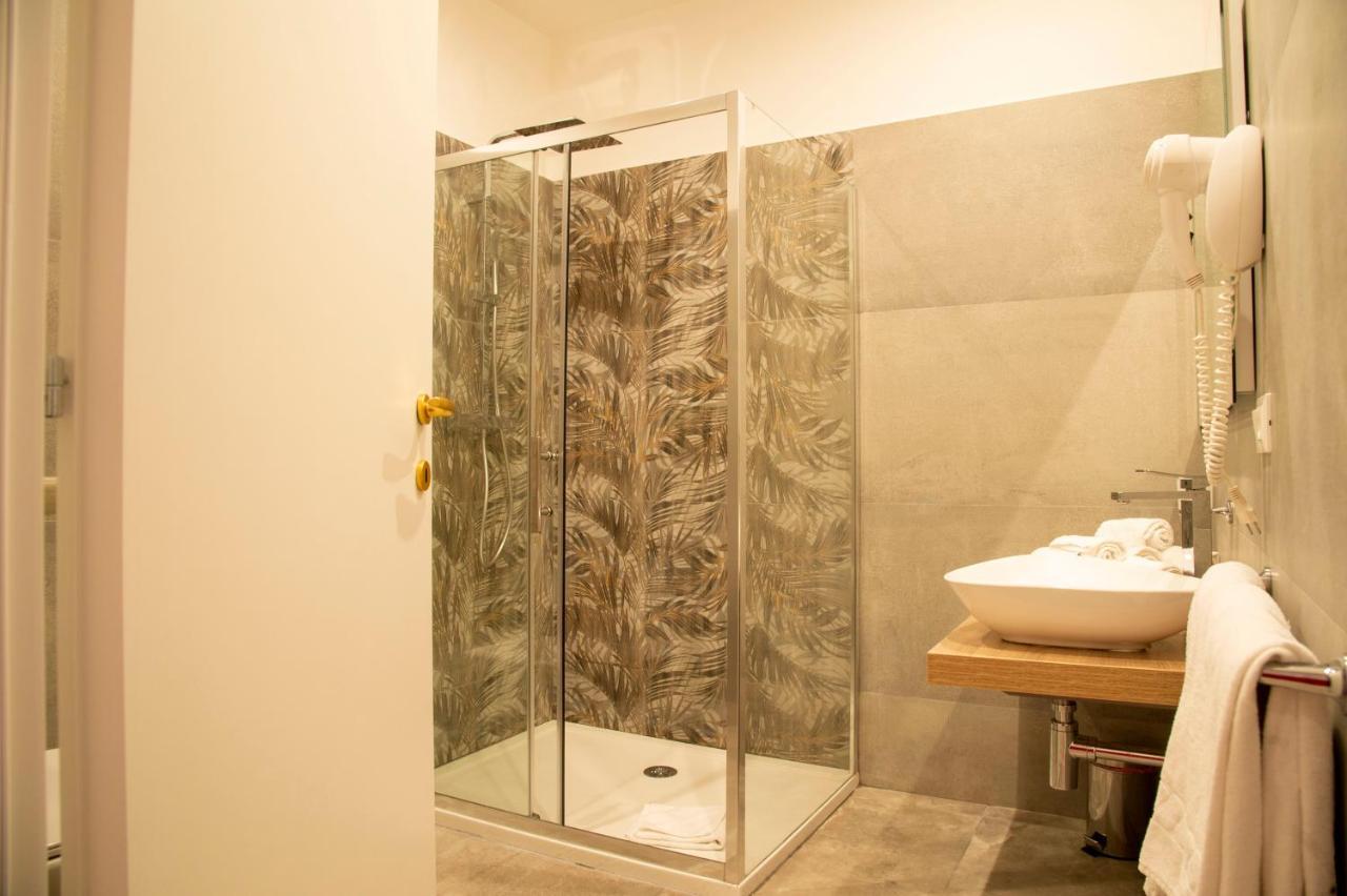 Quadruple Room Private Bathroom