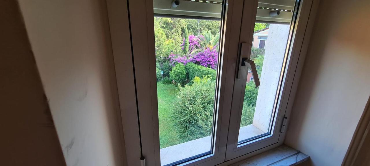 Triple Room Private External Bathroom