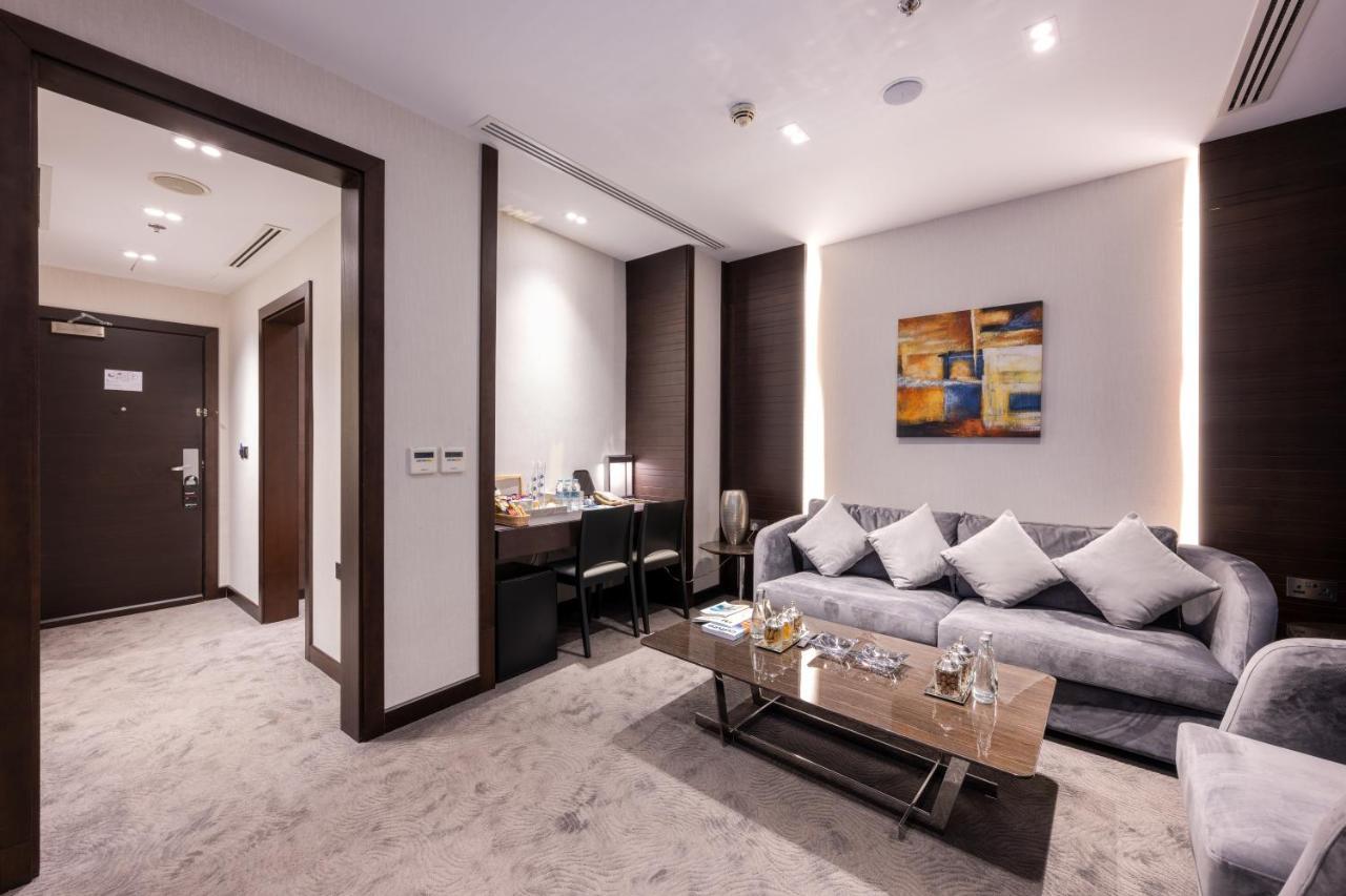 Diplomatic Suite