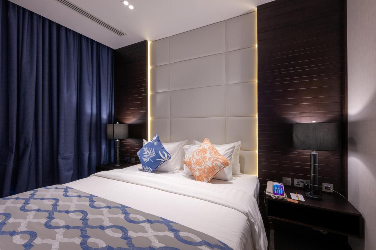Diplomatic Suite