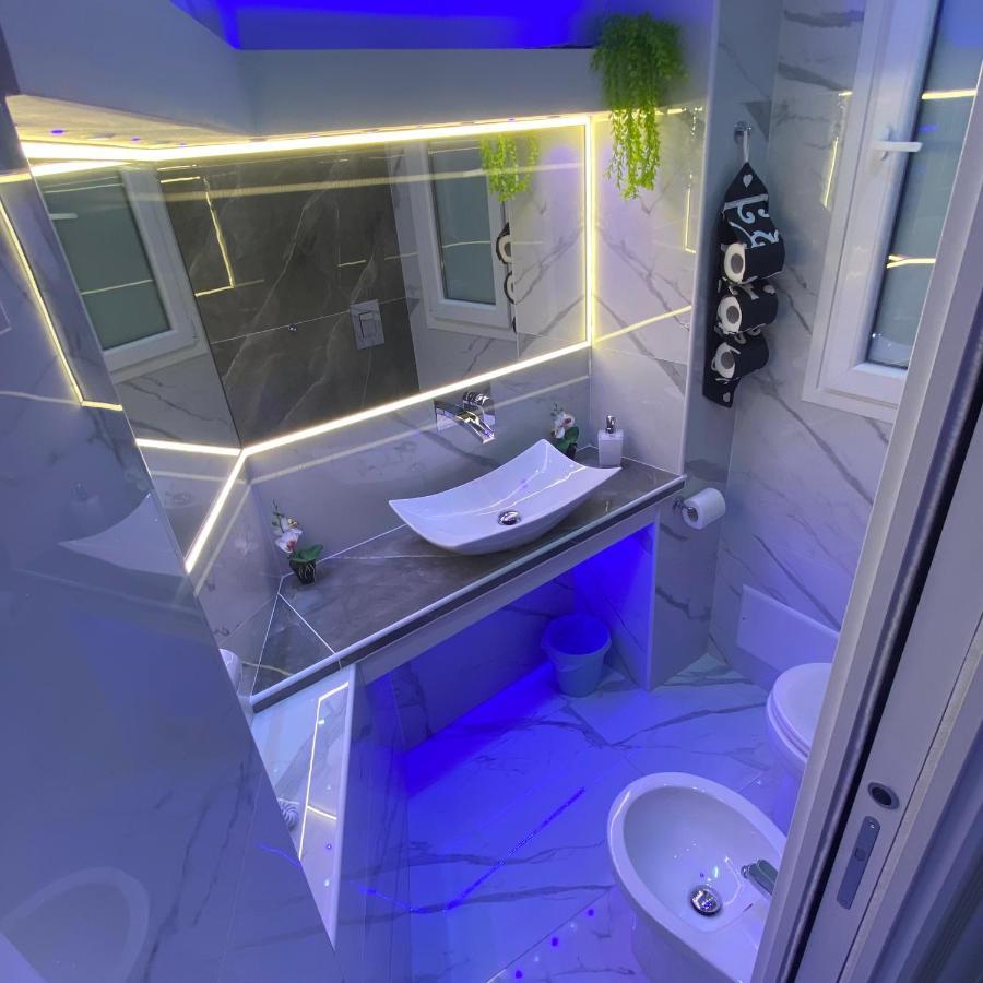 Studio Spa Bath