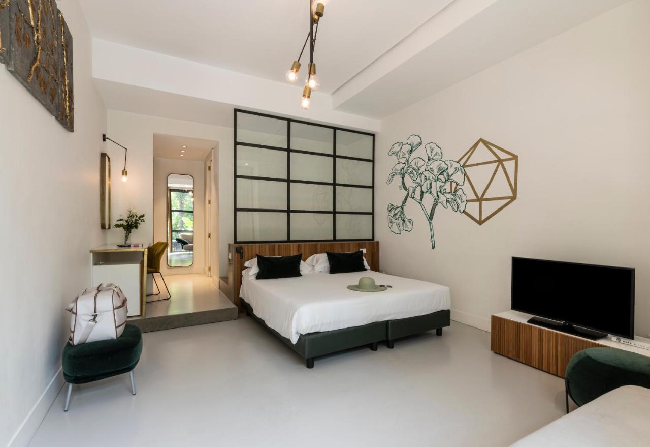 Deluxe Double or Twin Room Garden View