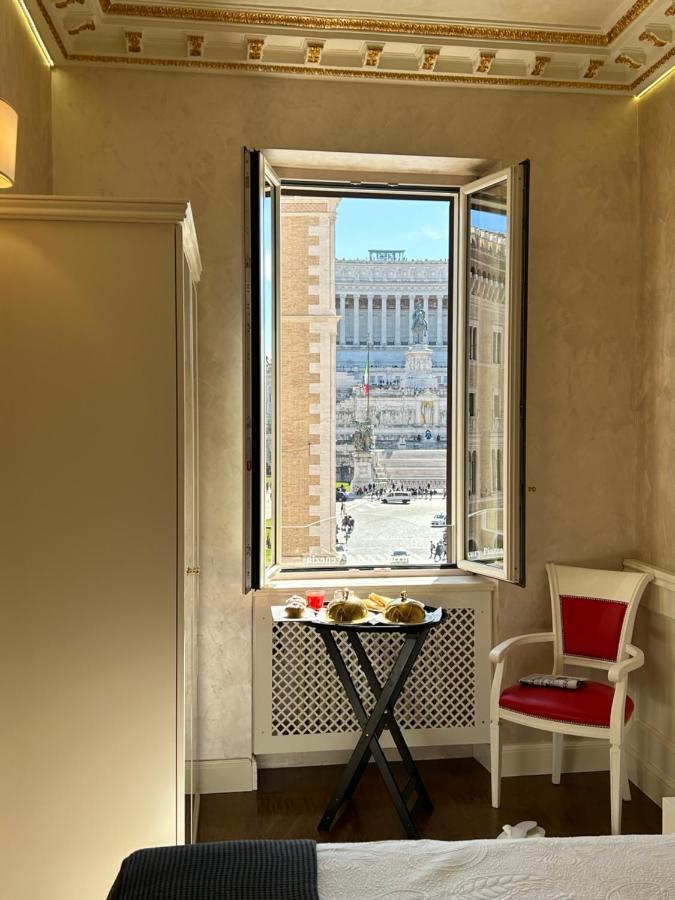 Superior King Suite