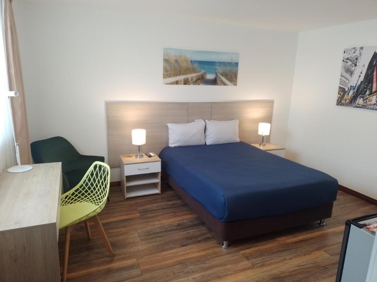 Superior Queen Room
