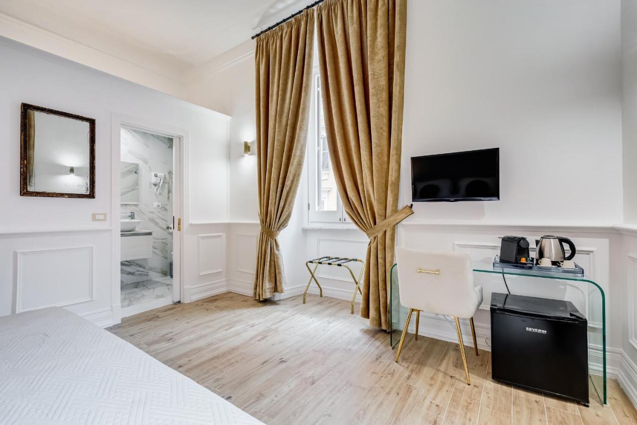 Double Room Private Bathroom