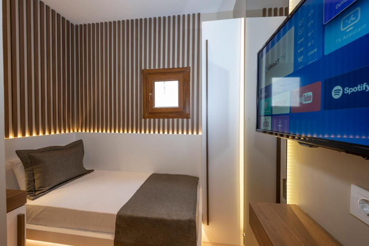Deluxe Single Room