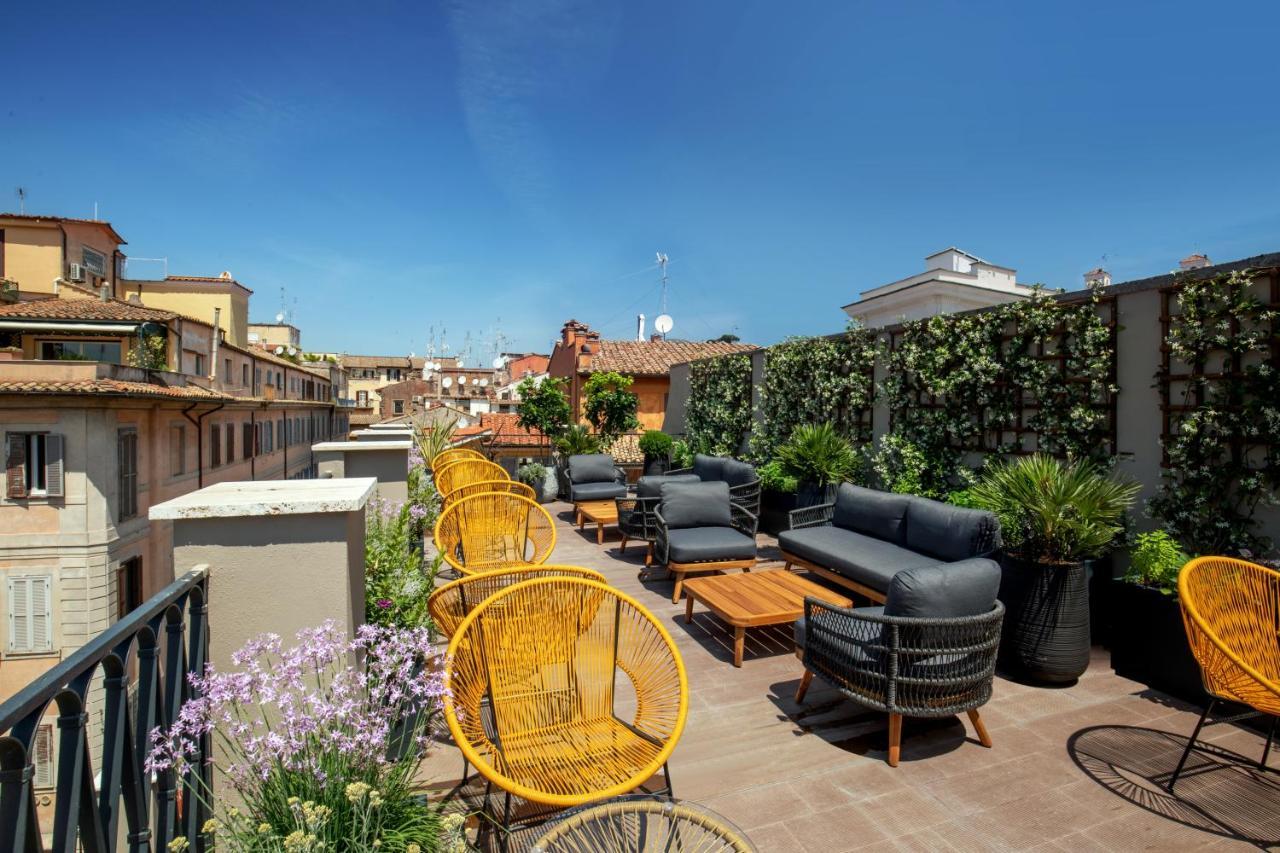 Junior Suite Terrace Via Mario de Fiori 59 A