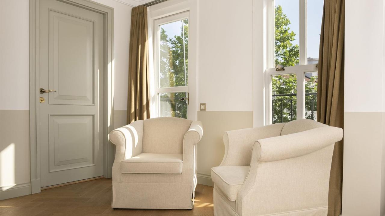 Junior Suite with Balcony and Sea View
