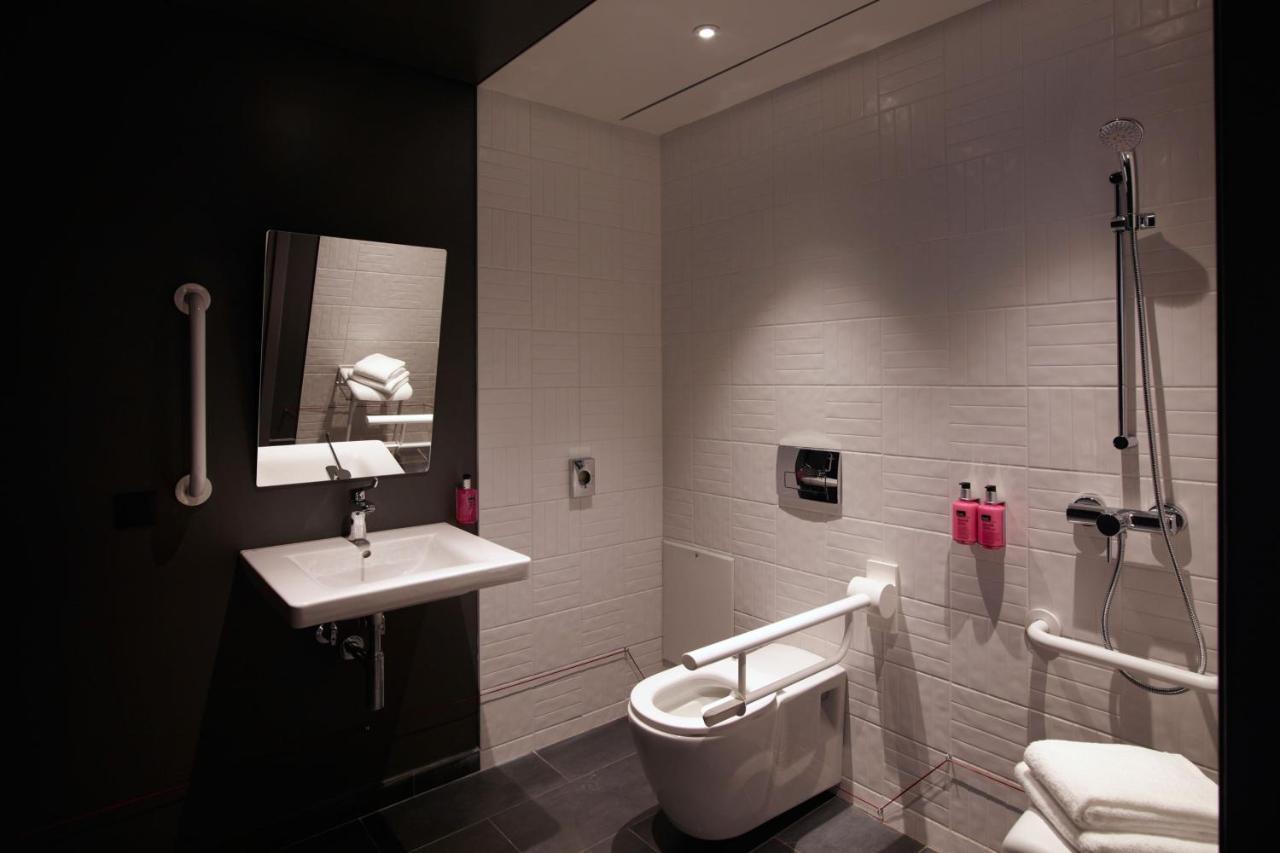 Twin Room Limited View