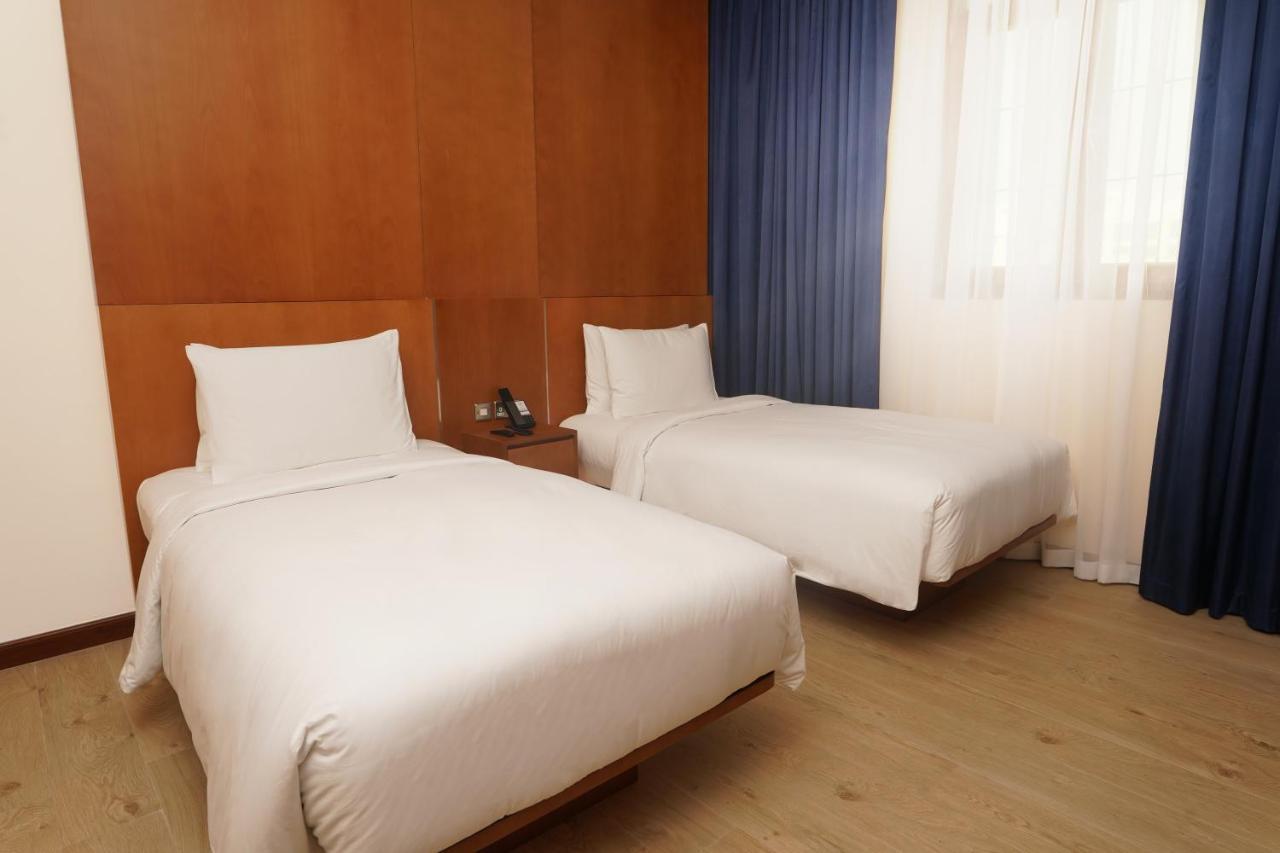 Large Twin Room