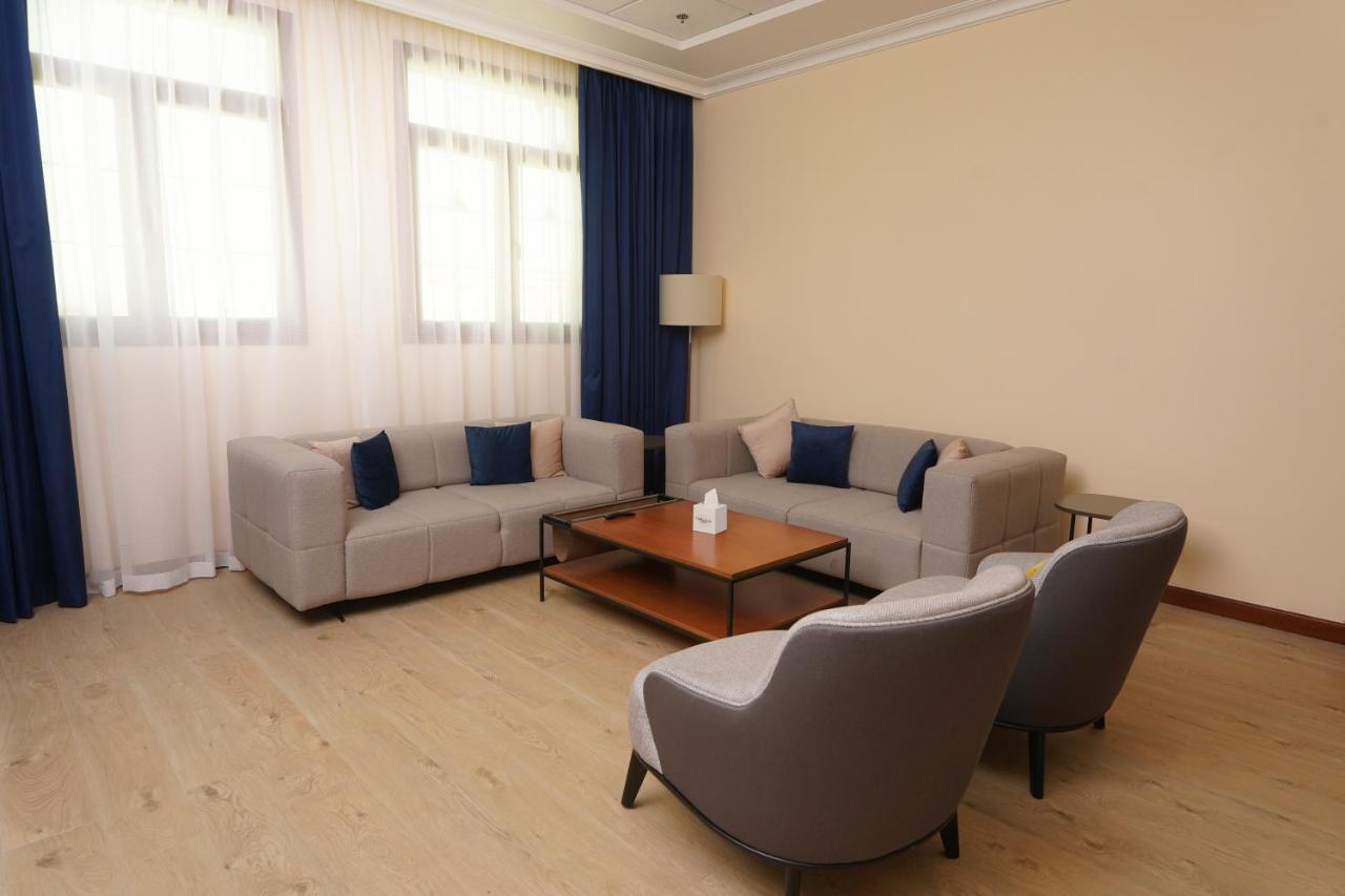 Deluxe Apartment