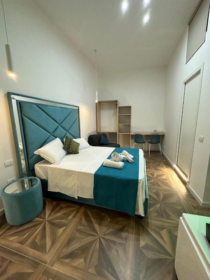 Triple Room Bath