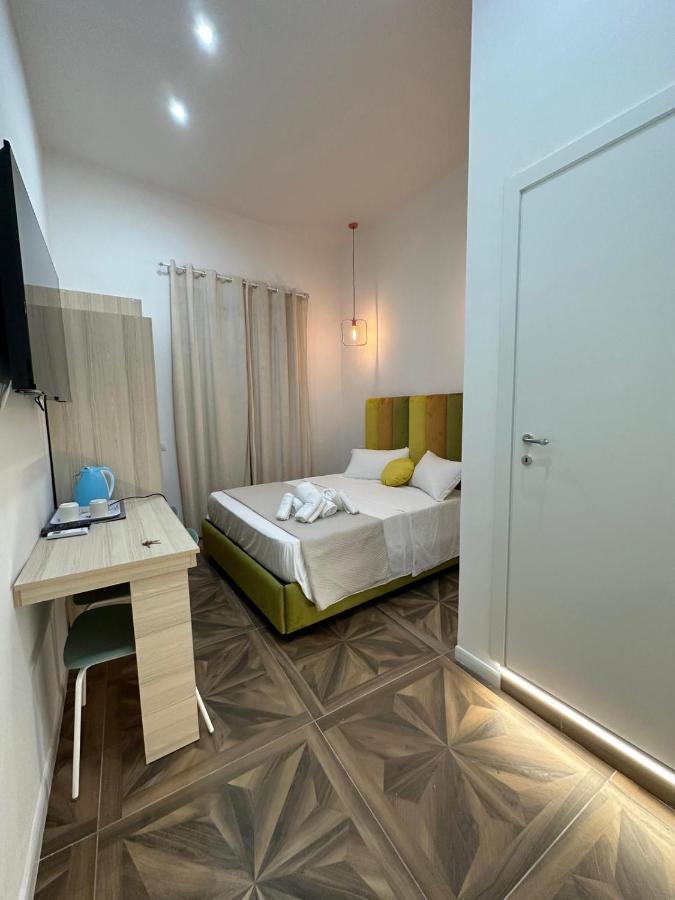 Double Room Private Bathroom