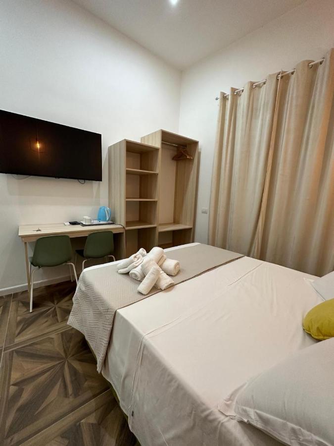 Double Room Private Bathroom