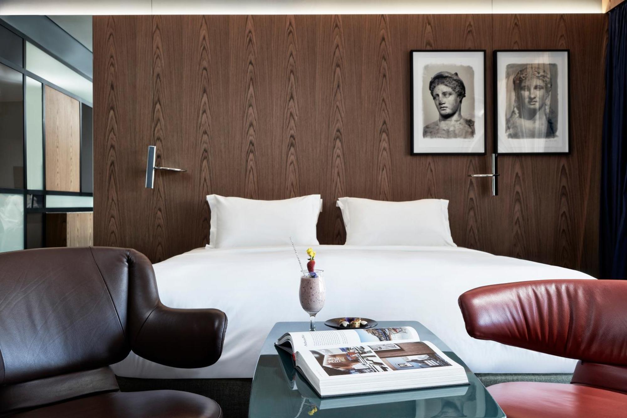 AthensWas Suite